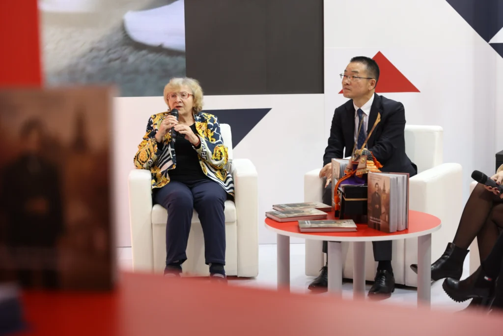 „Покондирена тиква“ на јапанском на Међународном сајму књига у Београду 2 Medjunarodni Sajam Knjiga Naslovna