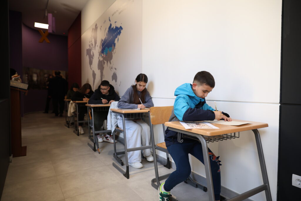 6B8BA857 2CE7 49FE 9D33 66150F77A607 2